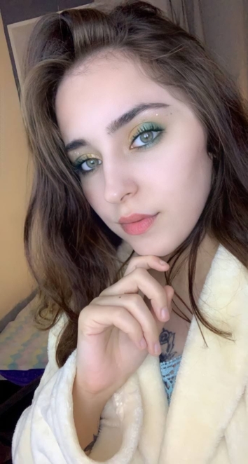 VIP проститутки: Ксюша - cекс и интим услуги у метро Площадь Ленина за 8000 р. час, телефон +7(981)214-21-80 - фото 2